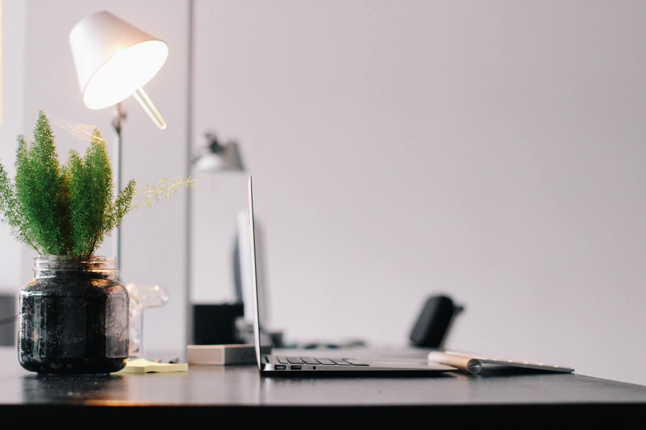 30 Feng Shui Ideas To Boost Your Productivity In Your Home Workspace - Ultimate Academy
